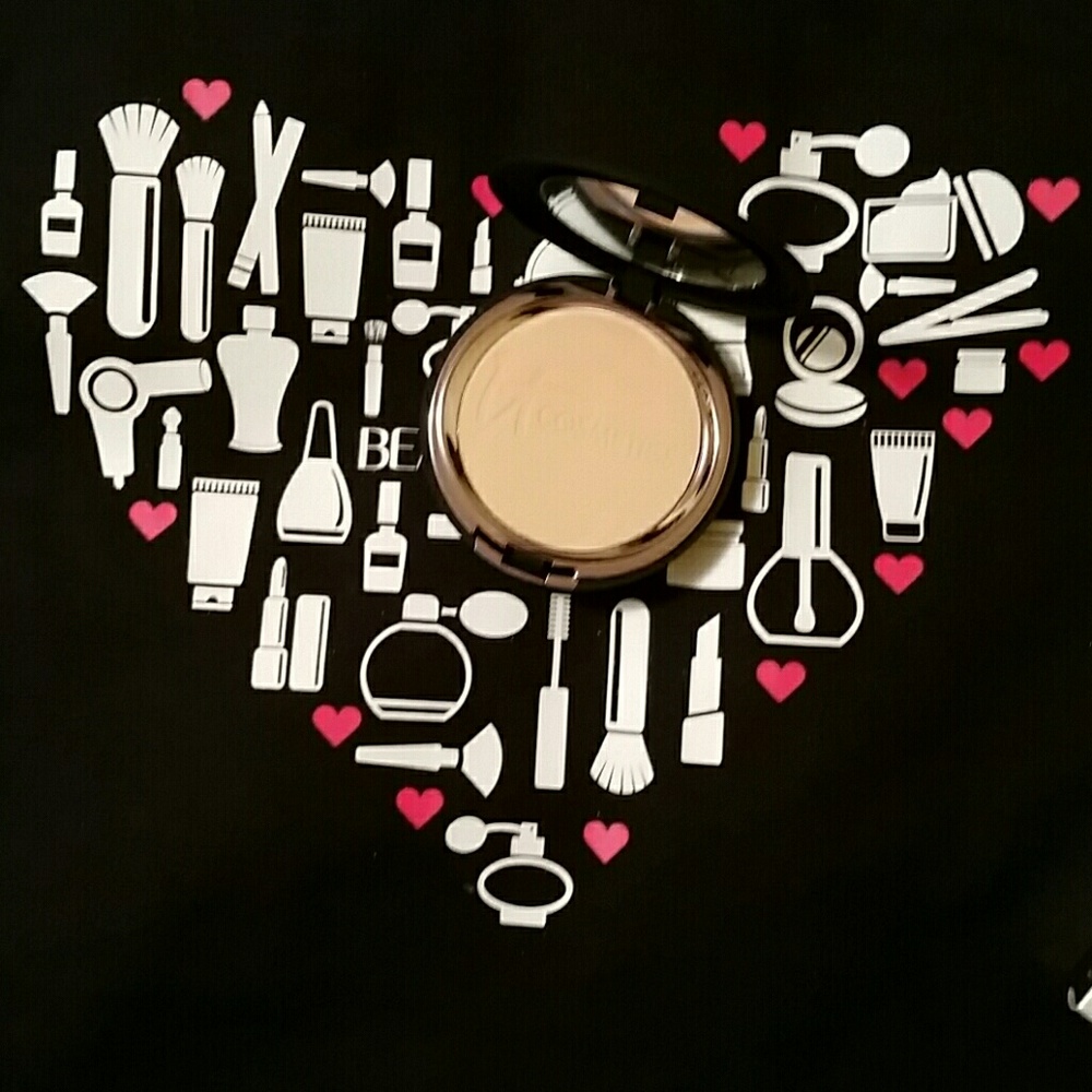 🍁Celebration Foundation🍁  ( LIGHT ) - Picture 5 of 8
