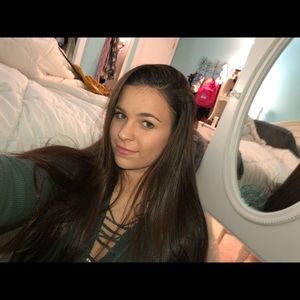 Meet your Posher, Hannah