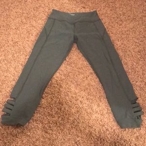 Crop workout leggings