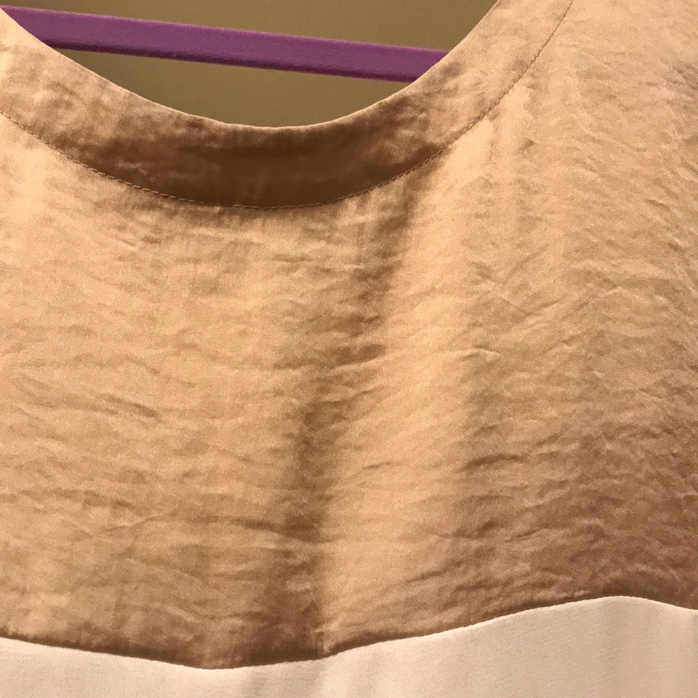 Top - Picture 2 of 4