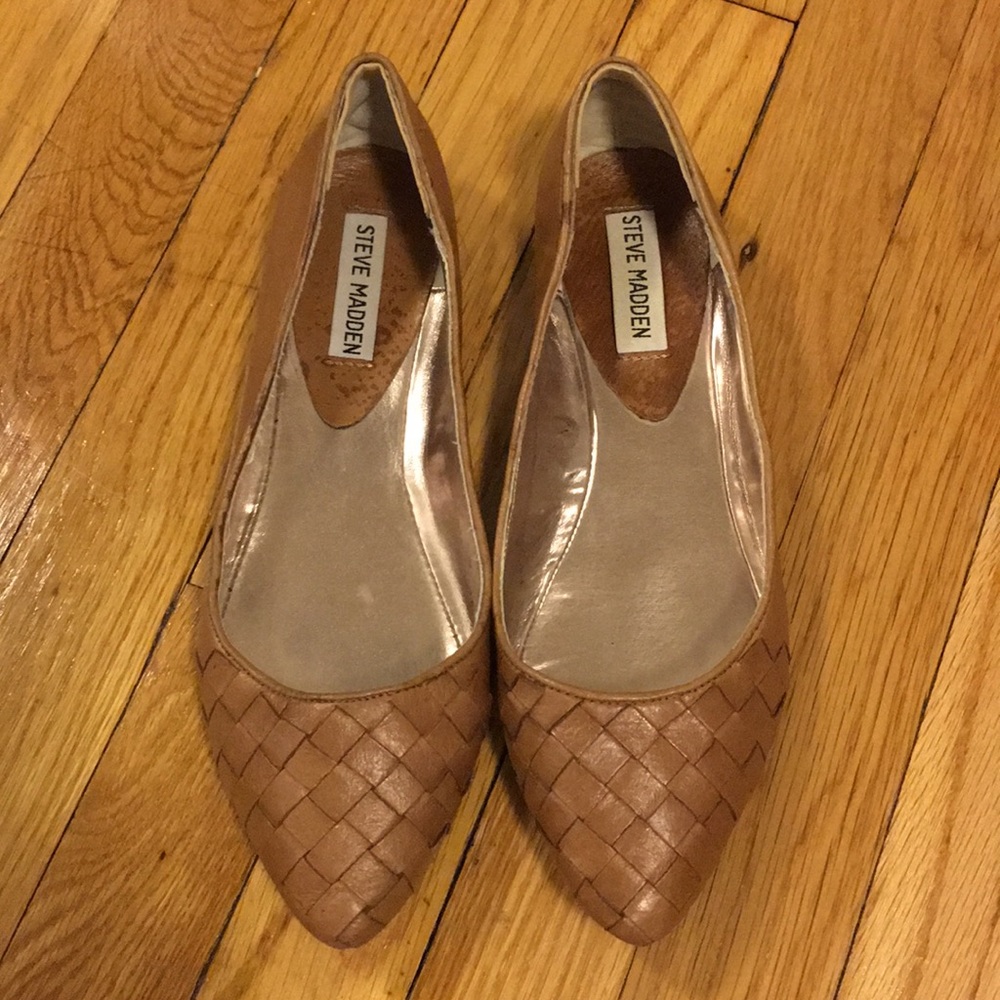 Brown steve madden flats