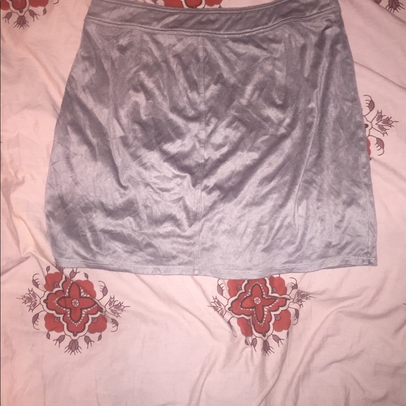 Kendall & Kylie Suede Mini Skirt from PacSun - Picture 3 of 6