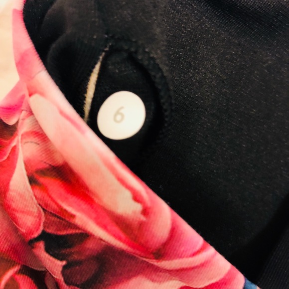 Lululemon Energy Bra - Picture 6 of 7