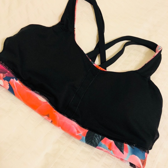 Lululemon Energy Bra - Picture 7 of 7