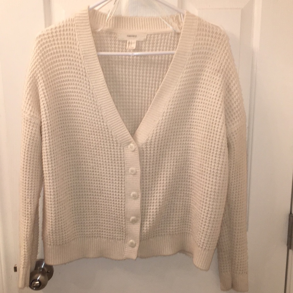 CREAM CARDIGAN