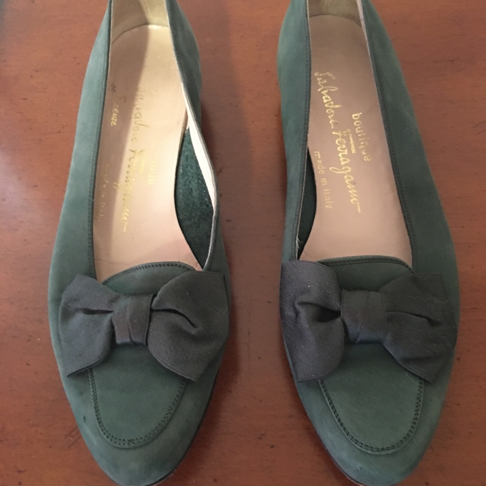 Salvatore Ferragamo Shoes Sz 51/2