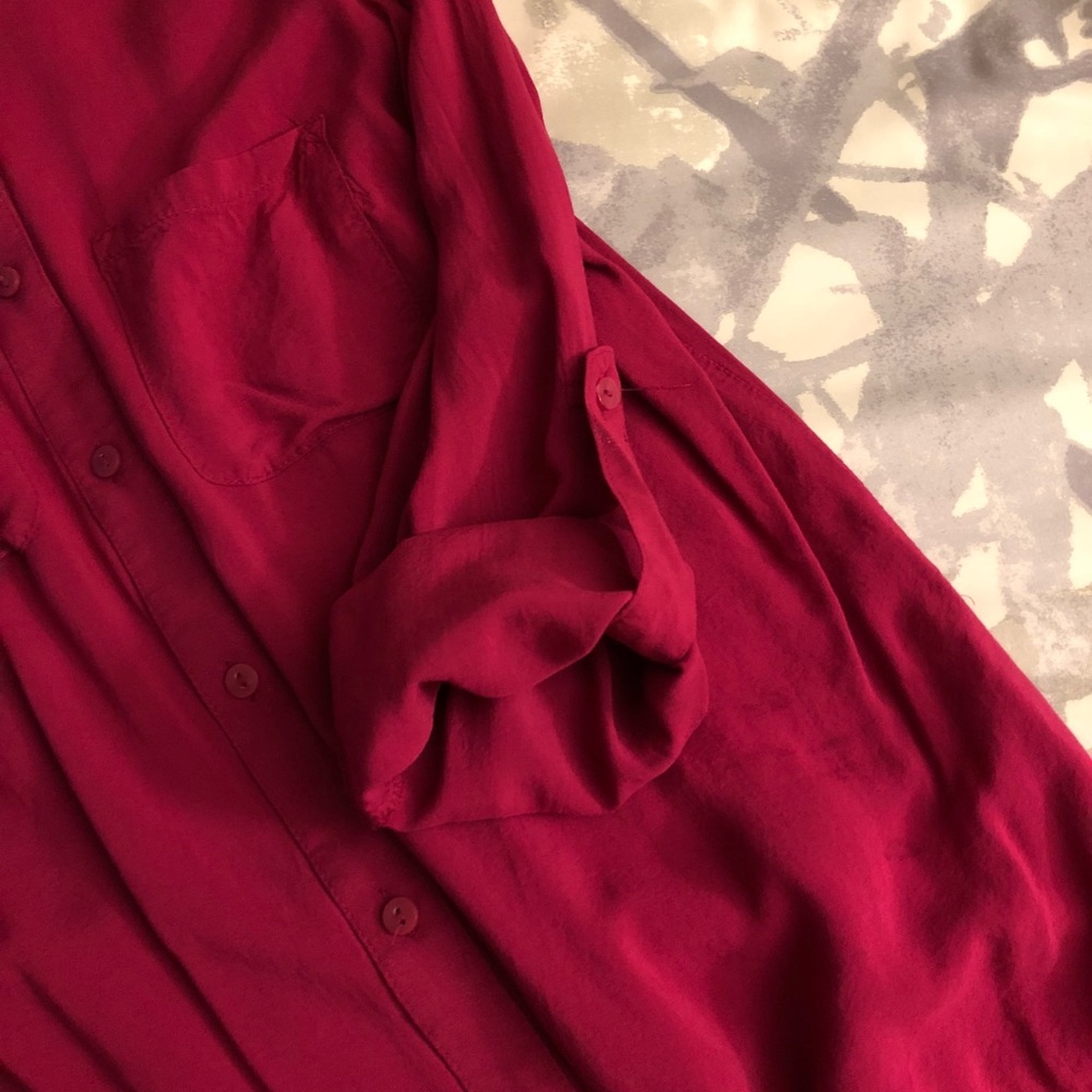 Button down top - Picture 3 of 3