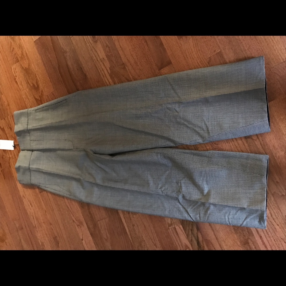 A gray  jacouemus pants