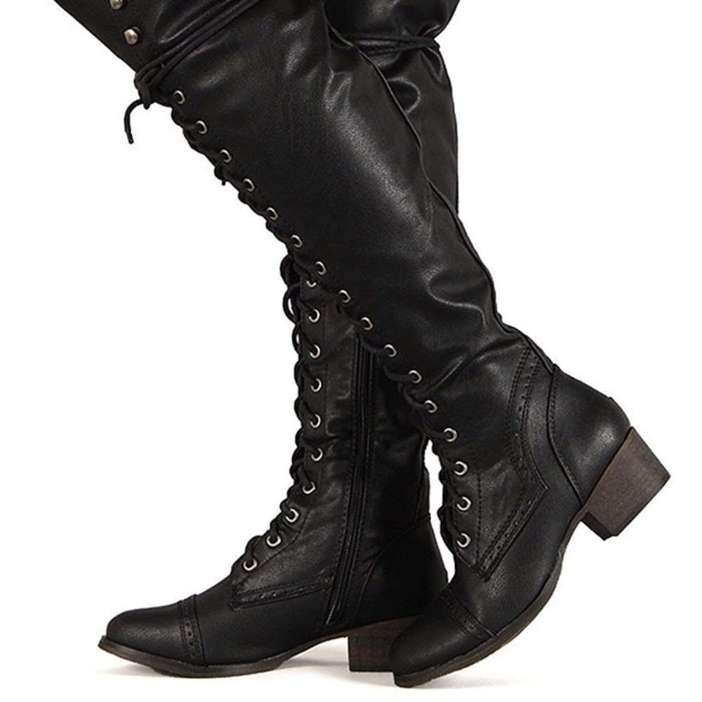 NIB BRECKELLE’S KNEE HIGH BOOTS-Alabama 12