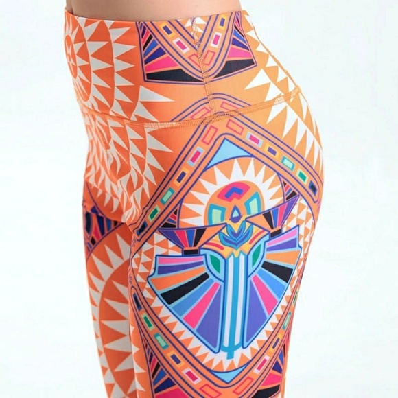 Cute mandala yoga pants - Picture 4 of 4
