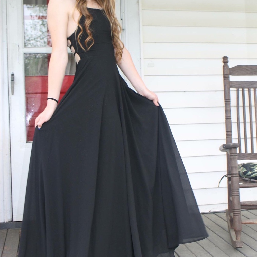 Lulu Maxi dress