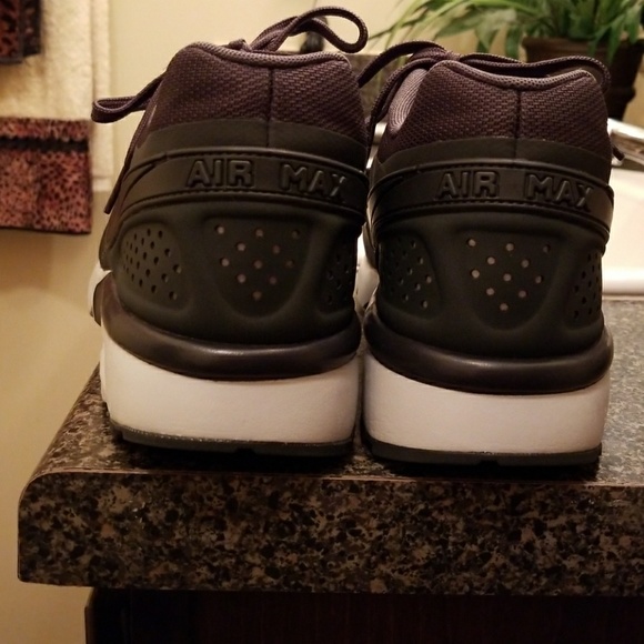 Air max's - Picture 4 of 5