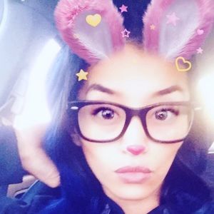 Meet your Posher, Candi