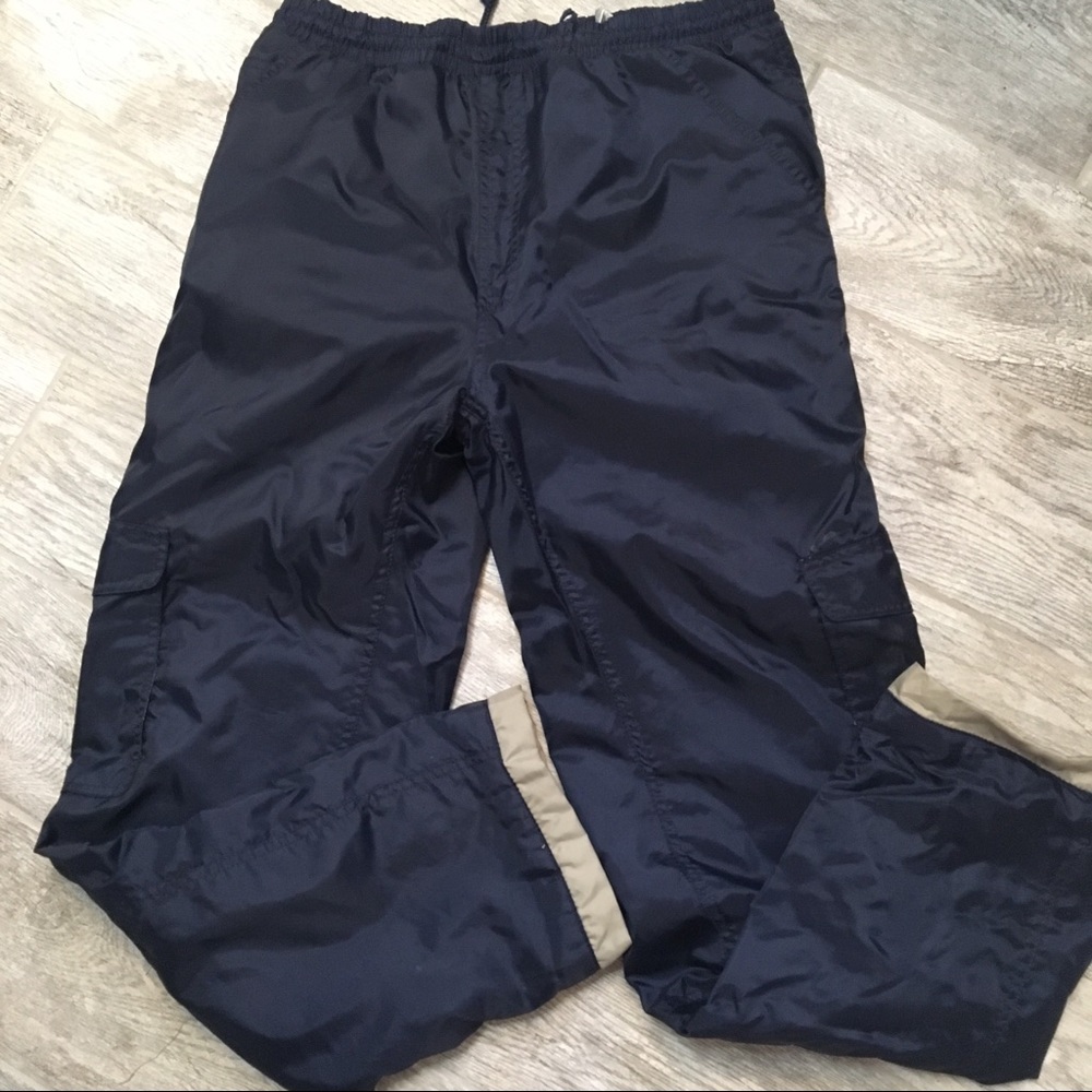 Women’s snow pants