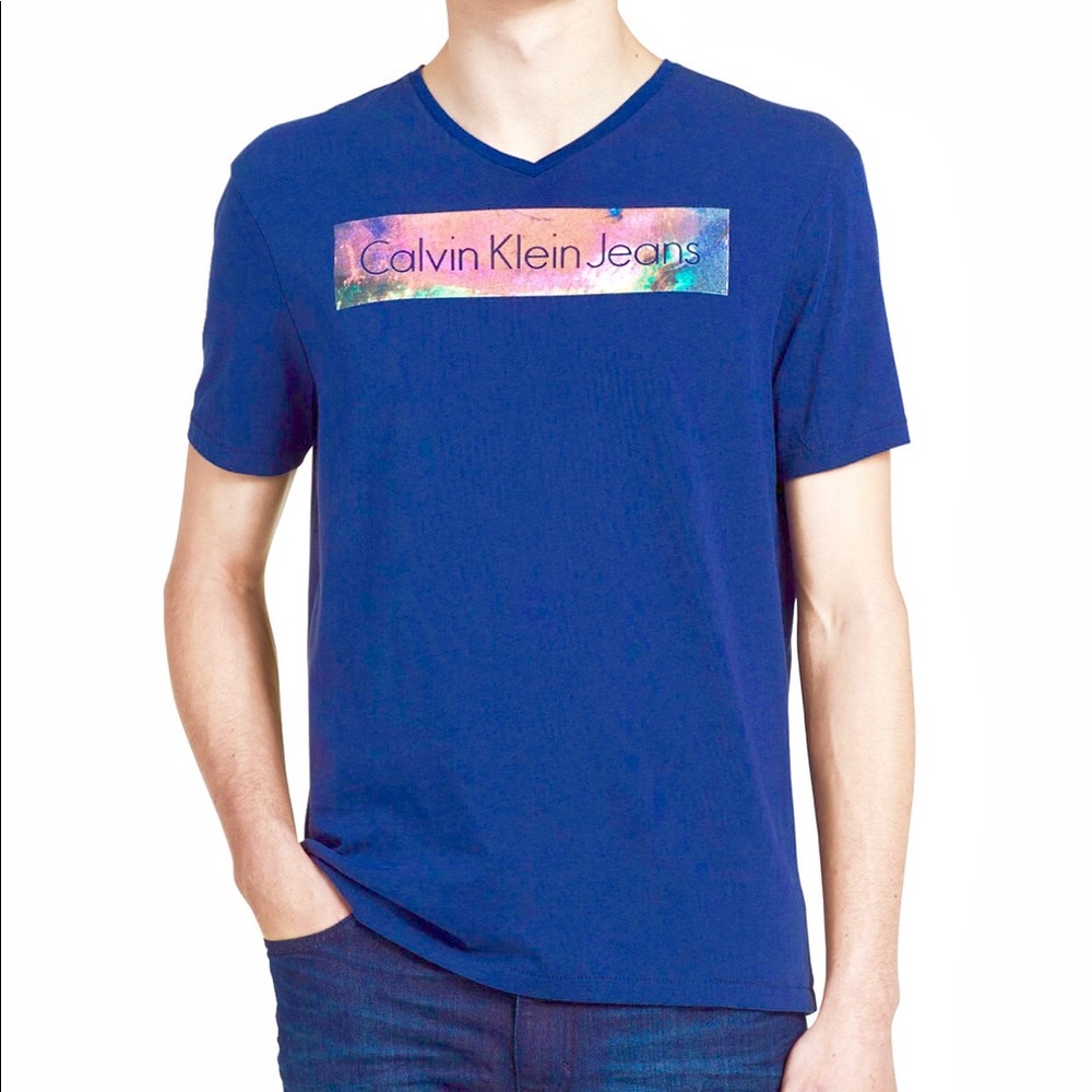 NWT Men’s  CK T Shirt in medium size