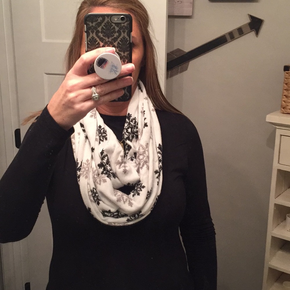 Black, gray and white infinity scarf w/snowflakes