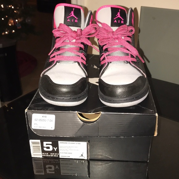 Jordan 1 Flight 2GG - Picture 2 of 4