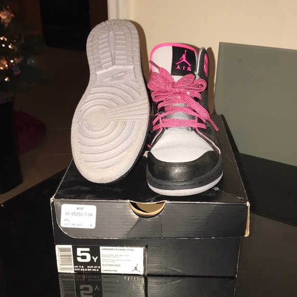 Jordan 1 Flight 2GG - Picture 3 of 4