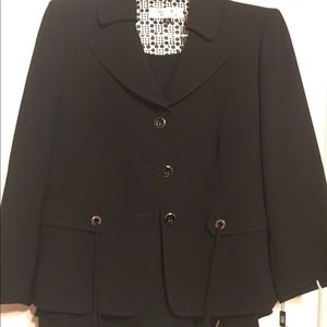Tahari Black 2pc Skirt Suit