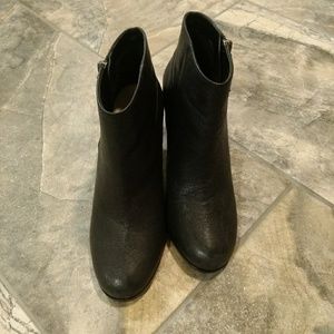 Cole haan booties size5.5