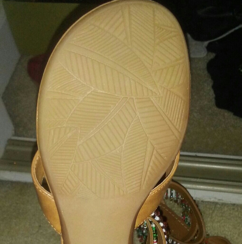 Sandals - Picture 2 of 2