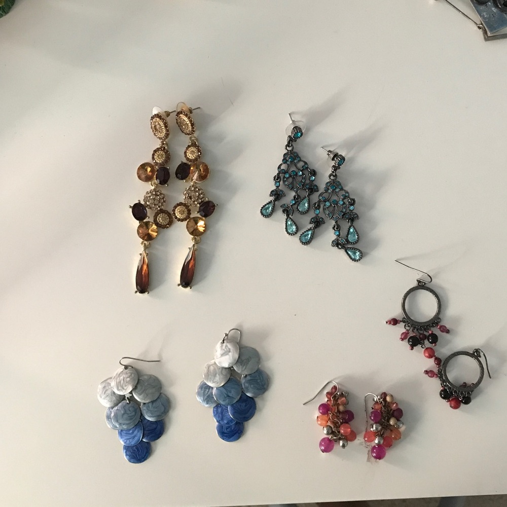 Dangling hanging earring bundle (5)