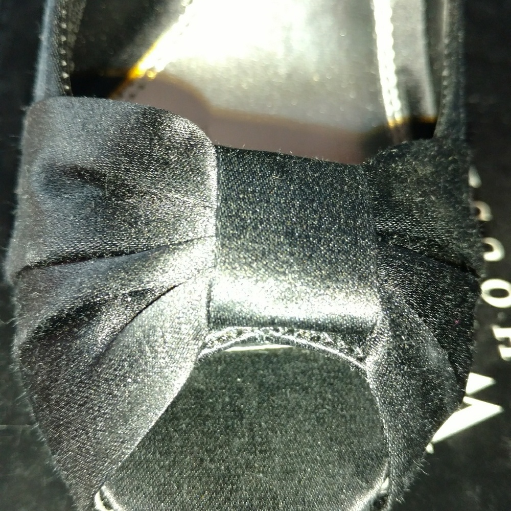 White house black market sz 6.5 heels
