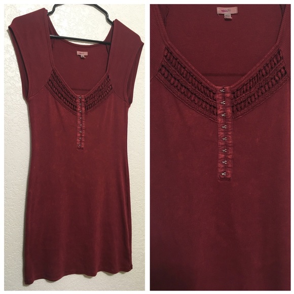 Ecote Overdyed Deep V Neck Top - Picture 2 of 3
