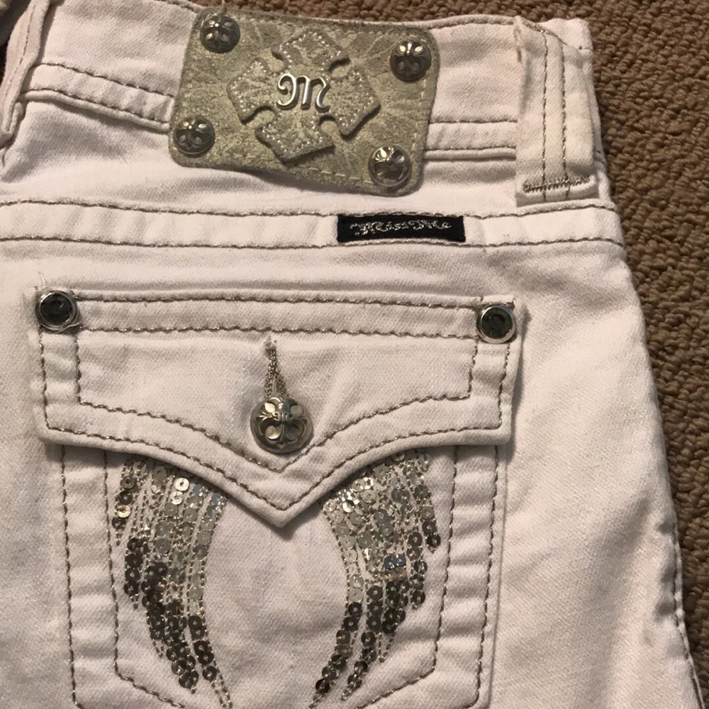 Miss me white capris