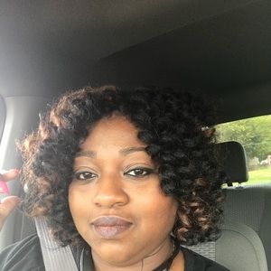 Meet your Posher, Christal