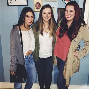 Meet your Posher, Emily