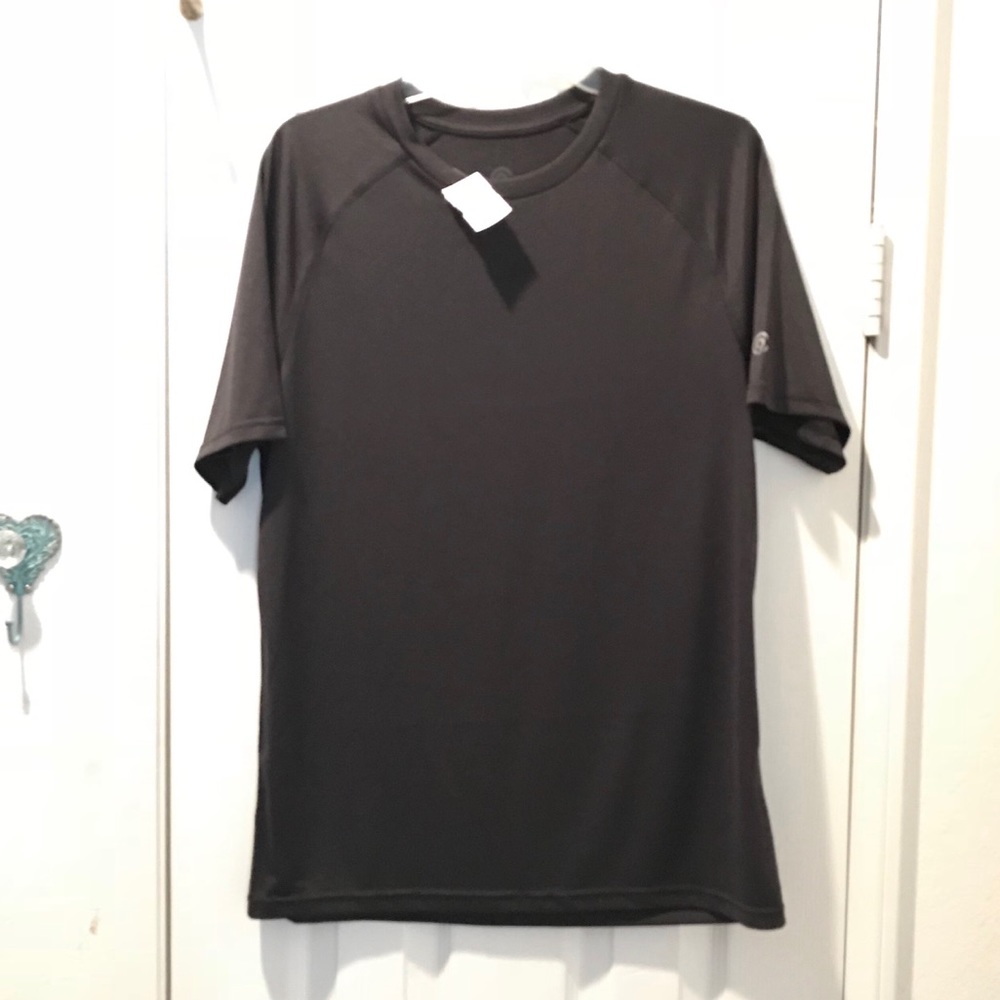 🔥2 x $25🔥Men’s Champion C9 workout shirt
