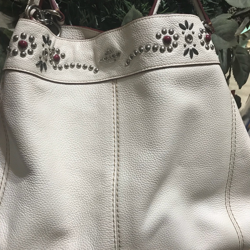 Coach Large Hobo Bag White Pebble
