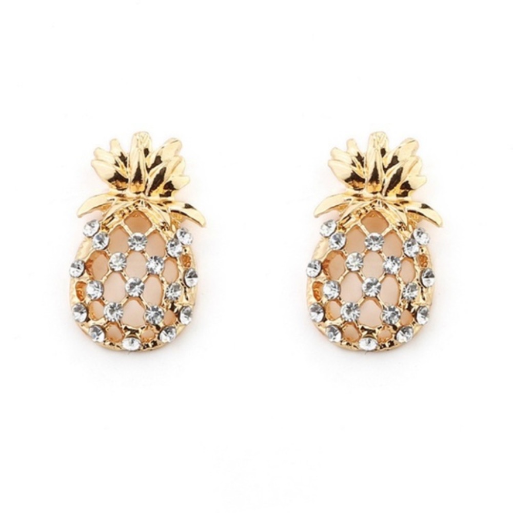 Pineapple stud earrings 🍍