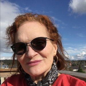 Meet your Posher, Karen