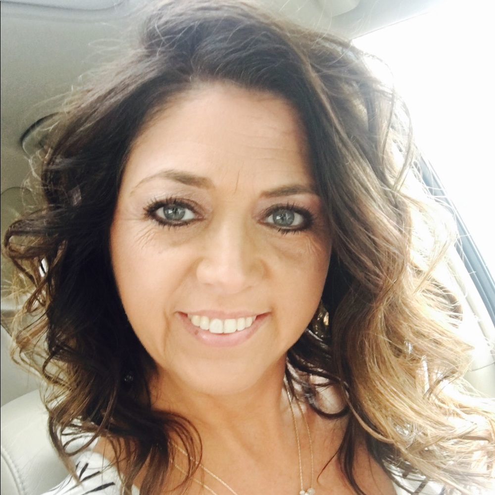 Meet your Posher, Heidi