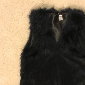 Navy faux fur vest