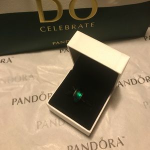💚Pandora Fascinating Green Murano Glass Bead 💚