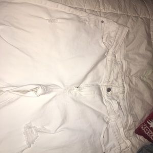 White Distressed Old Navy Rockstar Jeans
