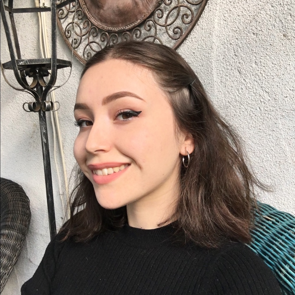 Meet your Posher, Kenna