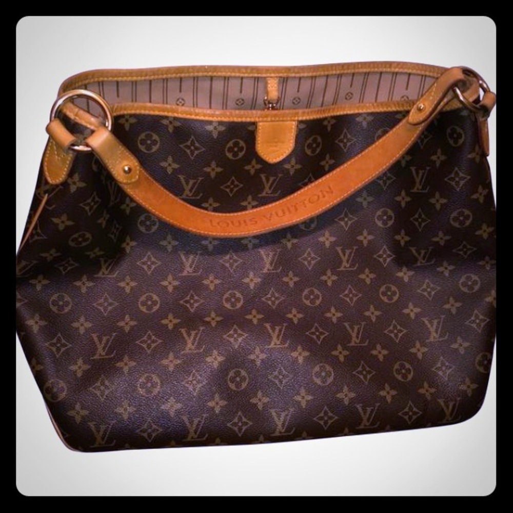ISO Louis Vuitton Delightful