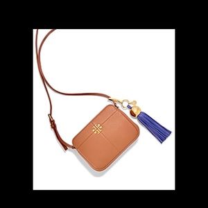 NWT !! Tory Butch Dipped Tassel Key Fob.