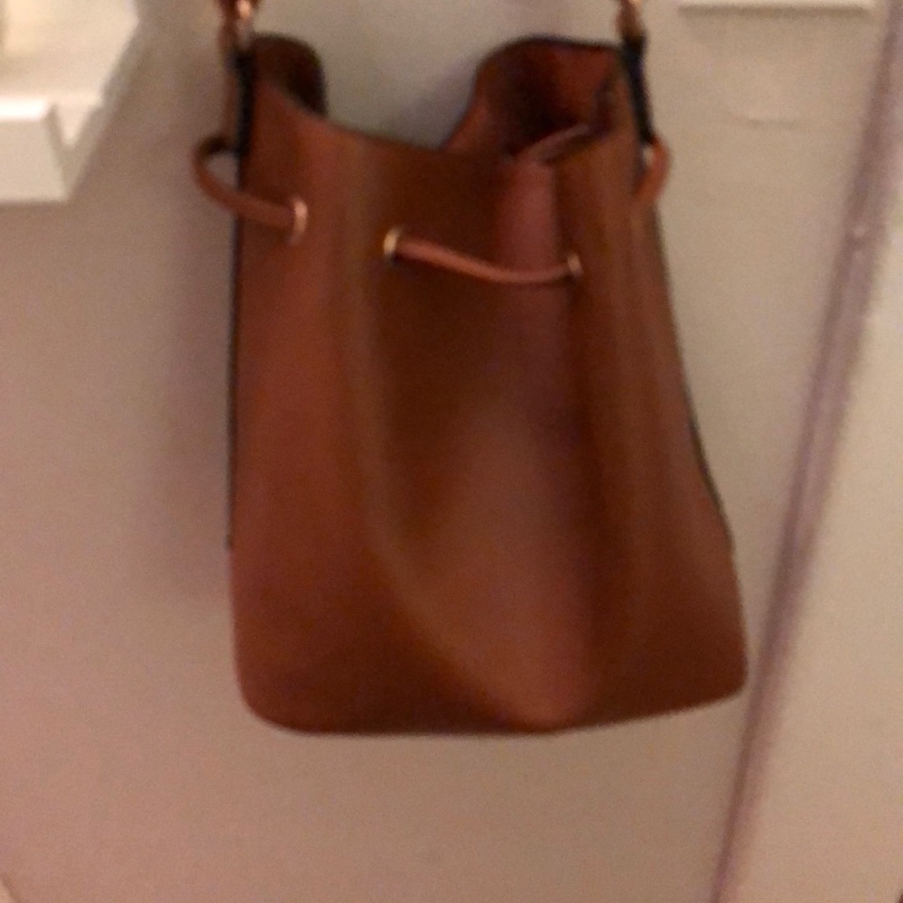 Bucket bag - Picture 4 of 7