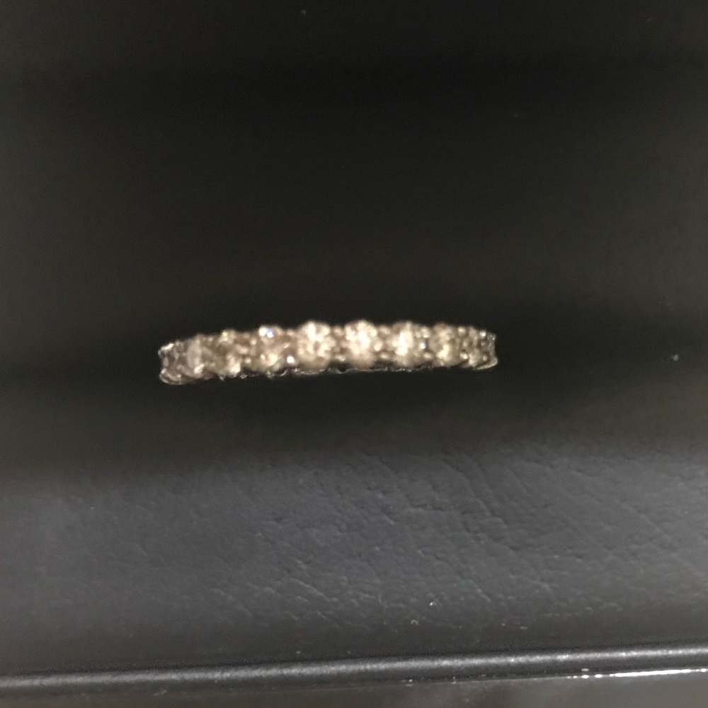Ladies 14K White Gold Eternity Band. Size 6.5