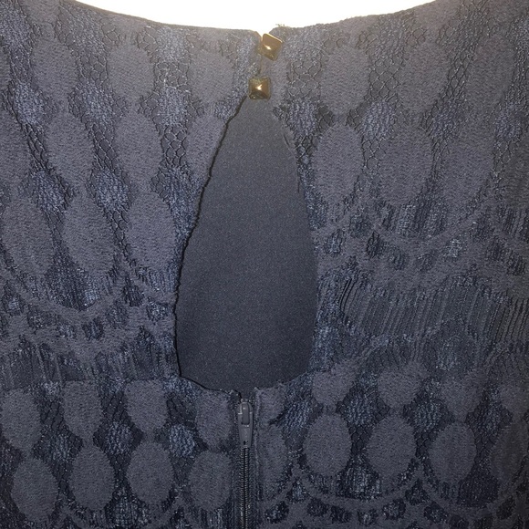 Navy Blue high low lace dress - Picture 4 of 4