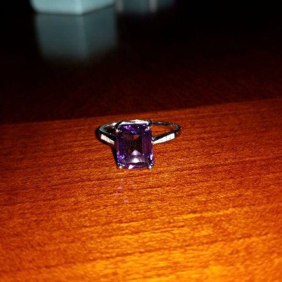 Sold - Picture 2 of 5