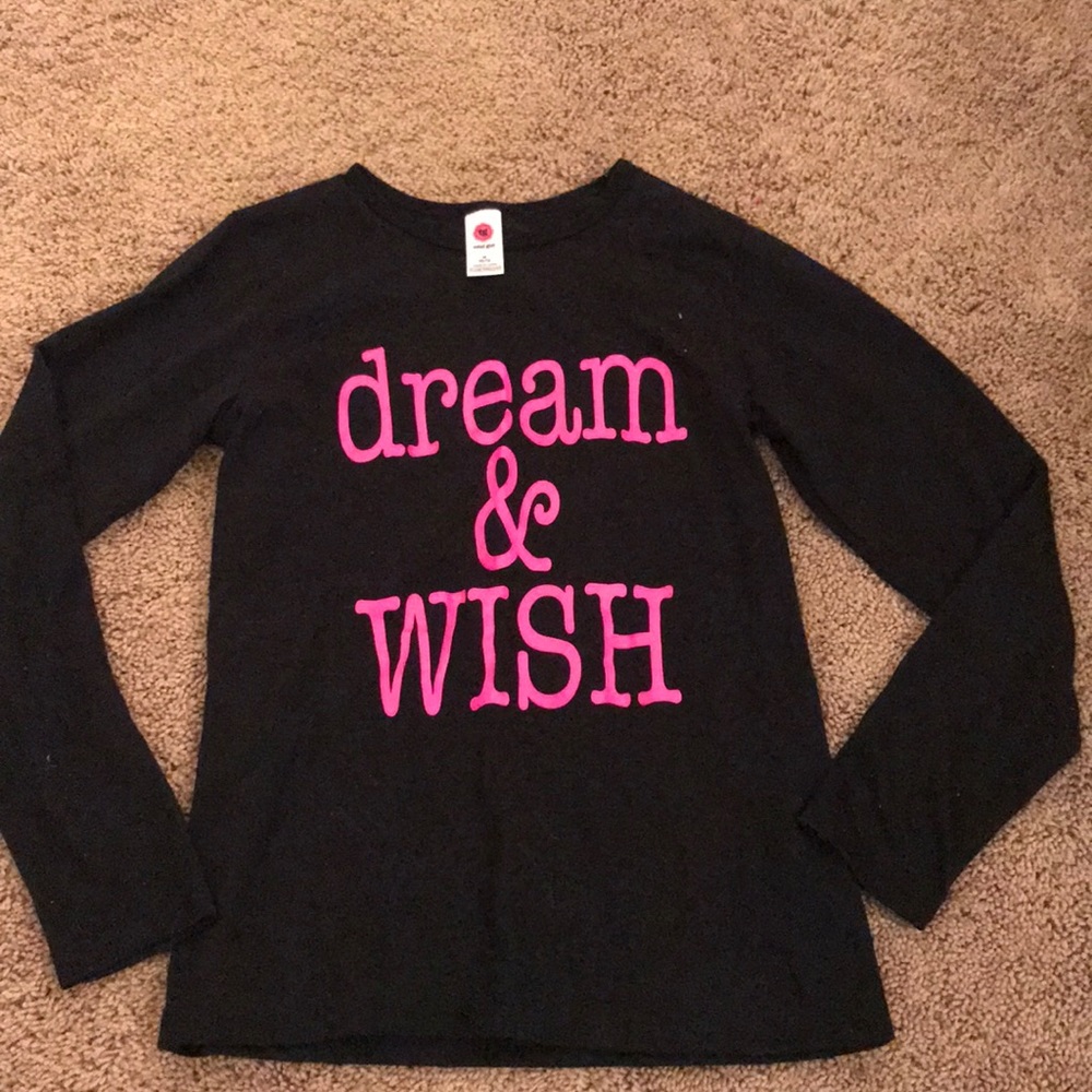Soft girls shirt 10/12