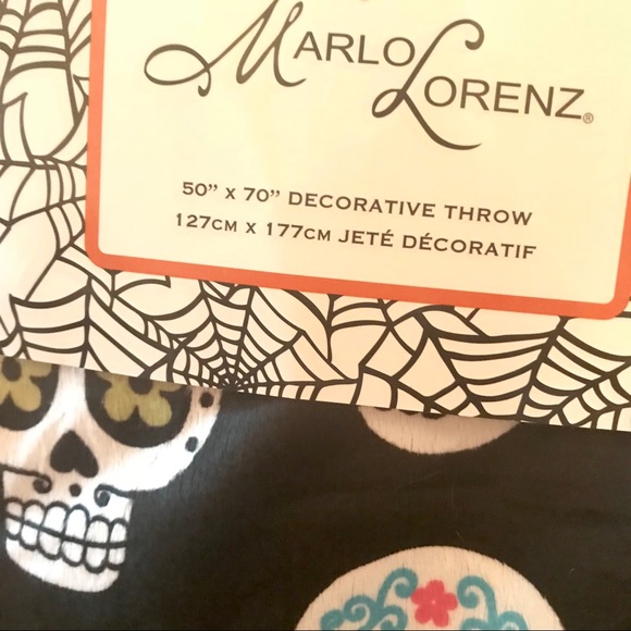 Thro Marlo Lorenz Plush Rainbow Sugar Skull Throw - Picture 6 of 8