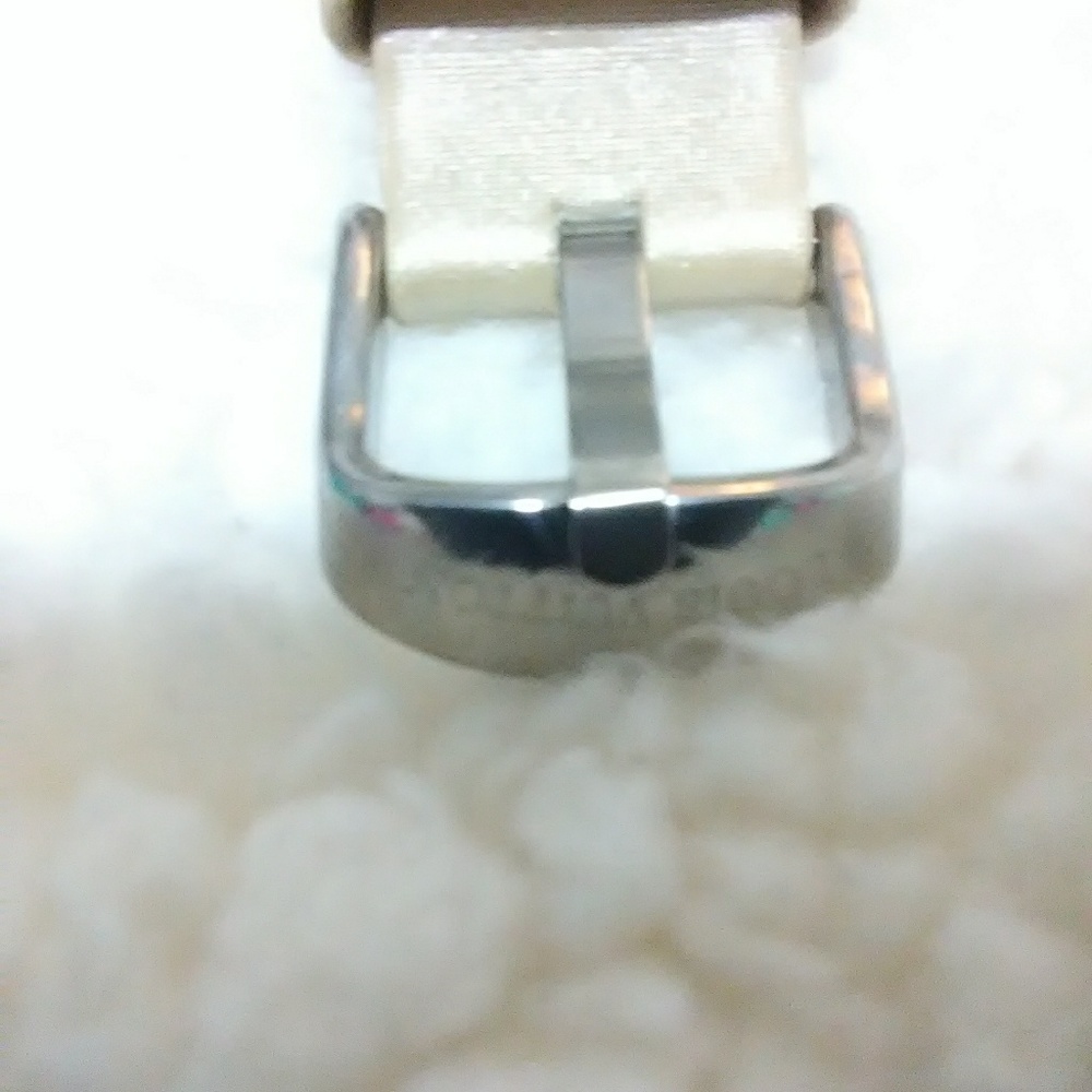 Louis Vuitton watch - Picture 4 of 6