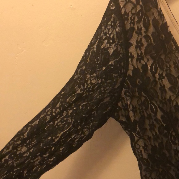 Tan and lace classy knee length dress - Picture 3 of 3